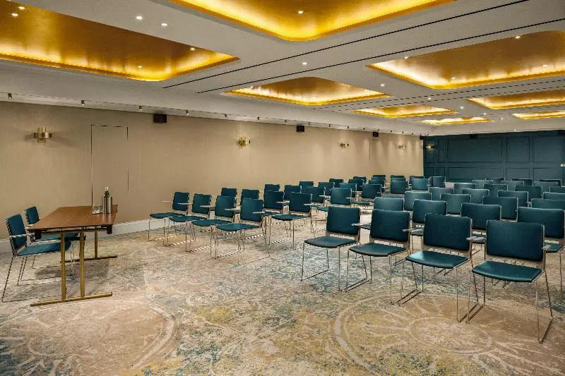 בית מלון כפרי Intercontinental Rome Ambasciatori Palace, An Ihg