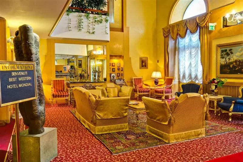 Hotelli Mondial