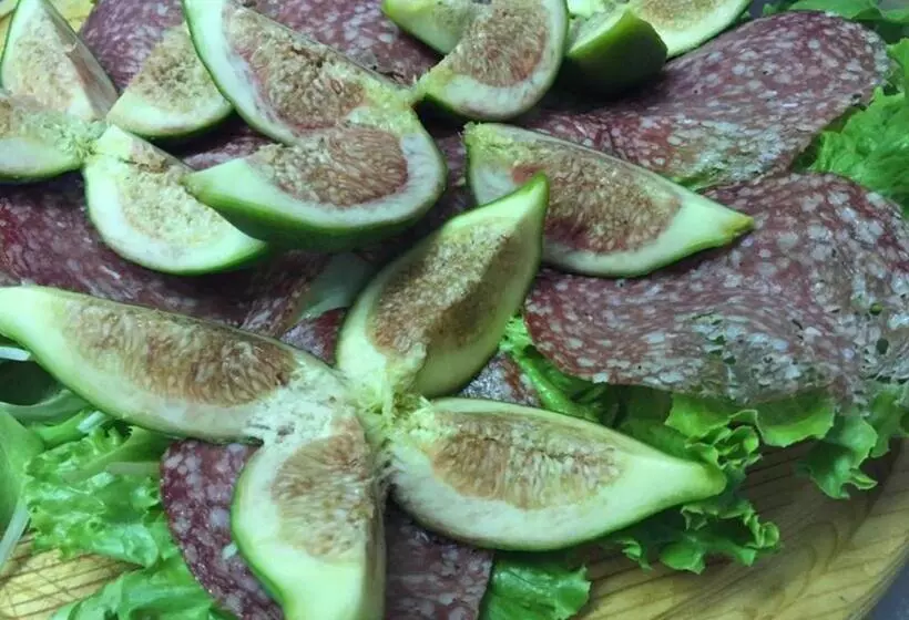 ホテル & Restaurant Storyville