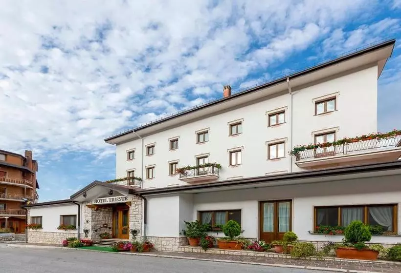 هتل Trieste