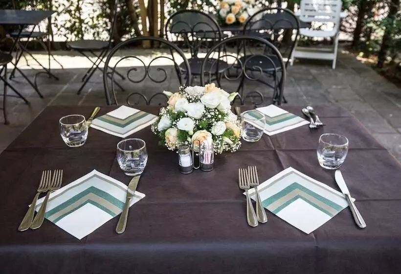 בית מלון כפרי Albergo Amici