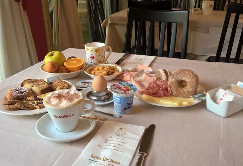 בית מלון כפרי Corona