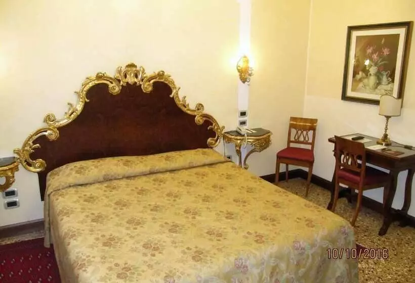 هتل Residenza D Epoca San Cassiano