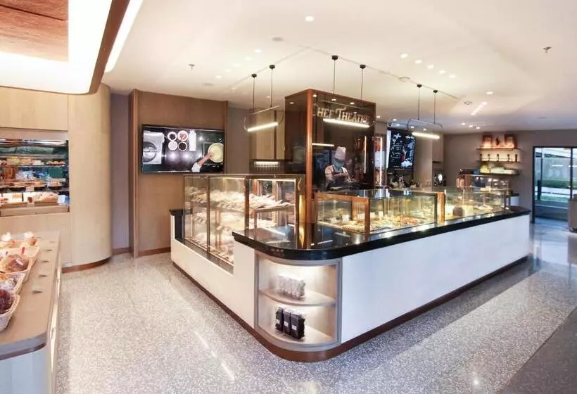 هتل Sari Pacific Jakarta, Autograph Collection