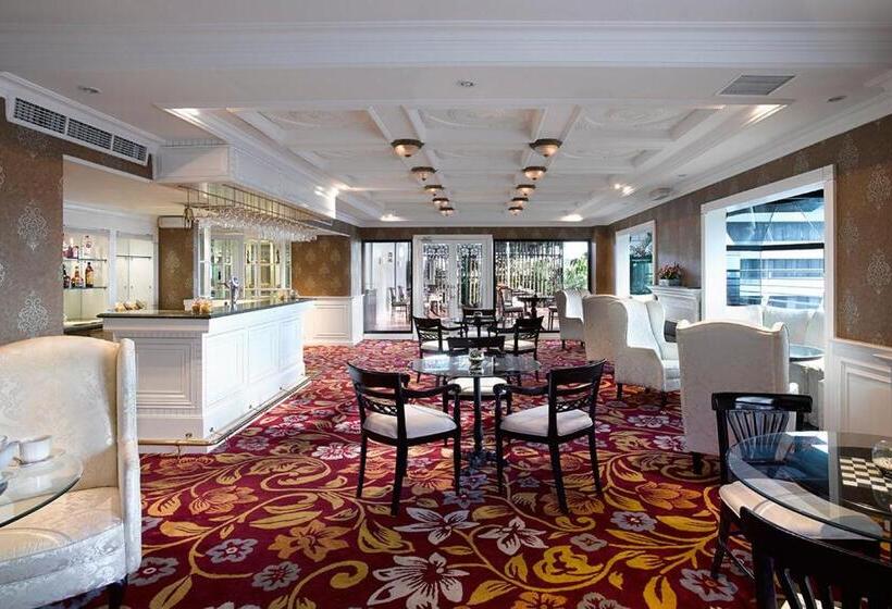 Hotel Sari Pacific Jakarta, Autograph Collection