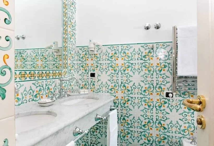 Отель Villa Garden