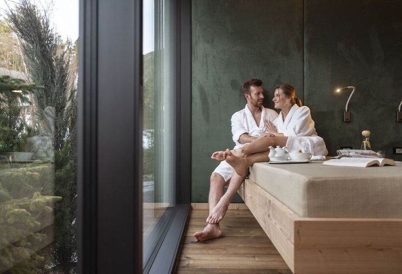 בית מלון כפרי Waldrast Dolomites