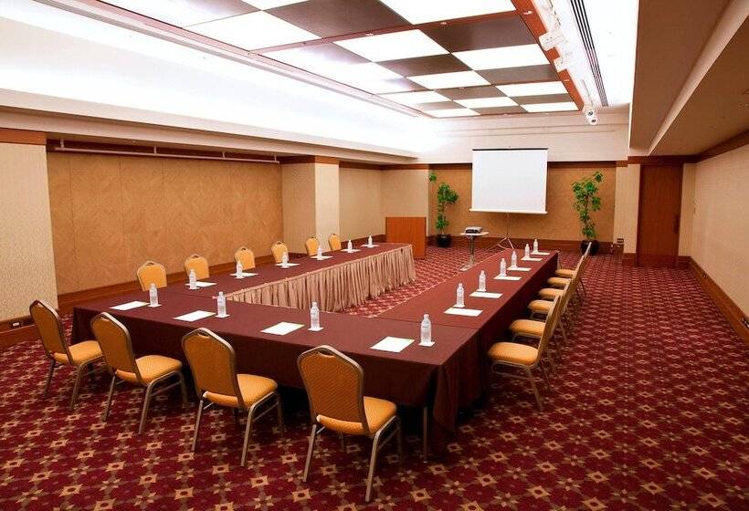 בית מלון כפרי Courtyard By Marriott Tokyo Ginza