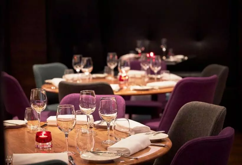 هتل Hótel Reykjavík Grand