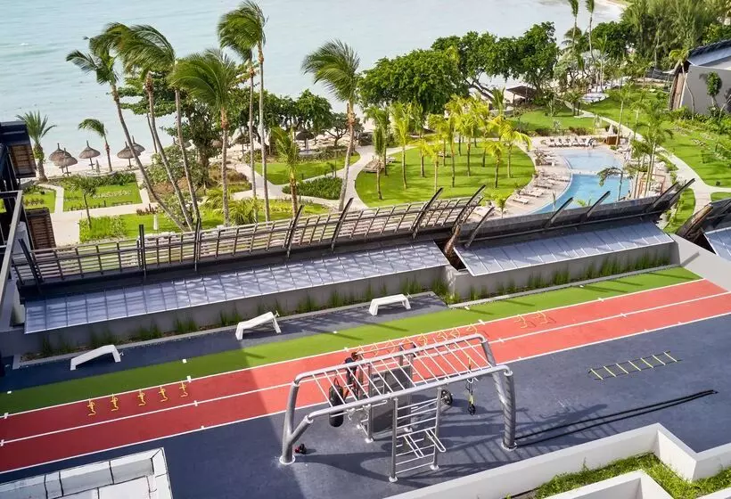 هتل Lux Grand Baie Resort & Residences