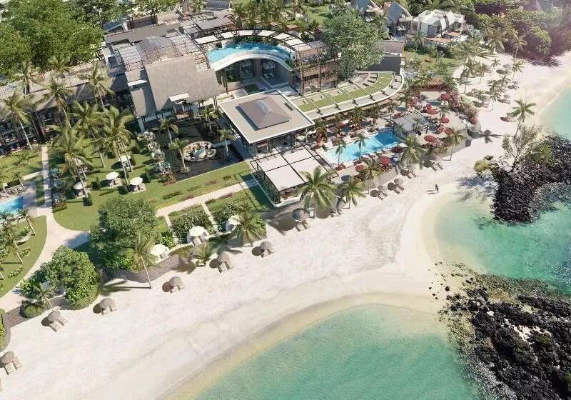 هتل Lux Grand Baie Resort & Residences