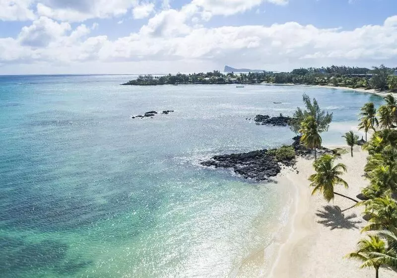 هتل Lux Grand Baie Resort & Residences