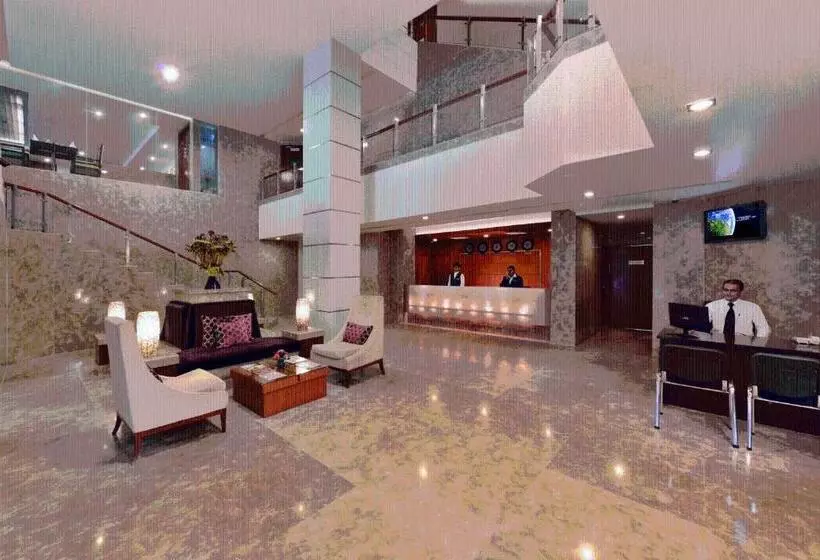 בית מלון כפרי Lords Plaza Jaipur