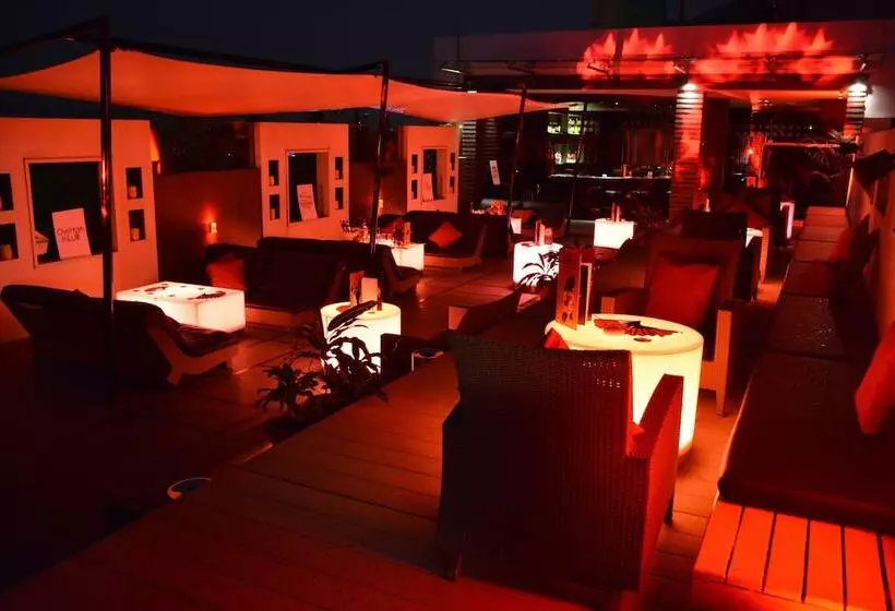 فندق The Lalit Ashok