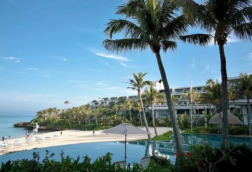 酒店 The Moon Beach Museum Resort