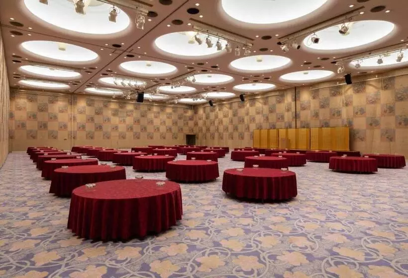 هتل The Westin Miyako Kyoto