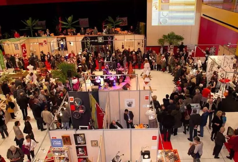 هتل Casino 2000   Adult Guests Only