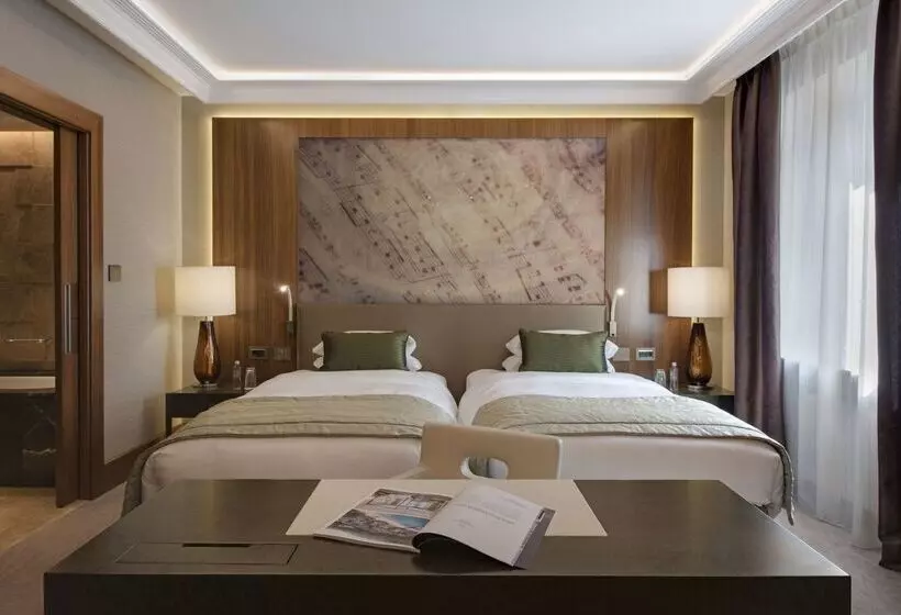 Grand Hotel Kempinski Riga