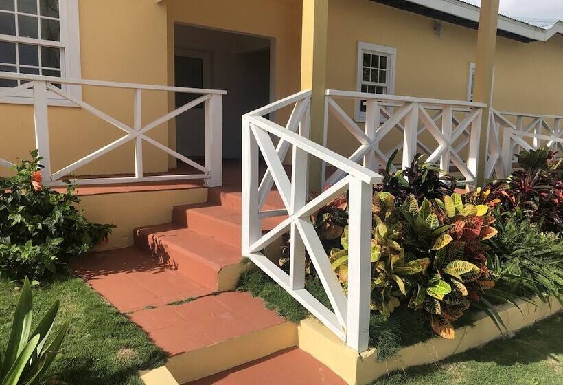 هتل Rendezvous Bay