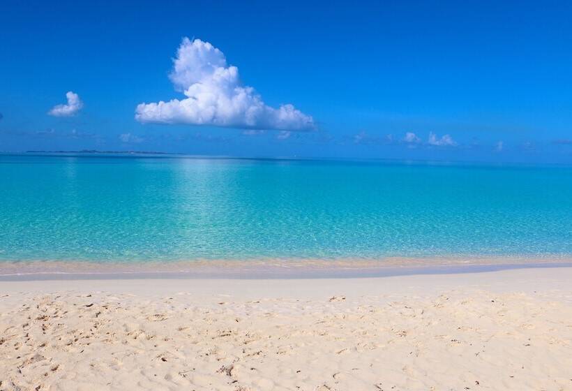 هتل Rendezvous Bay