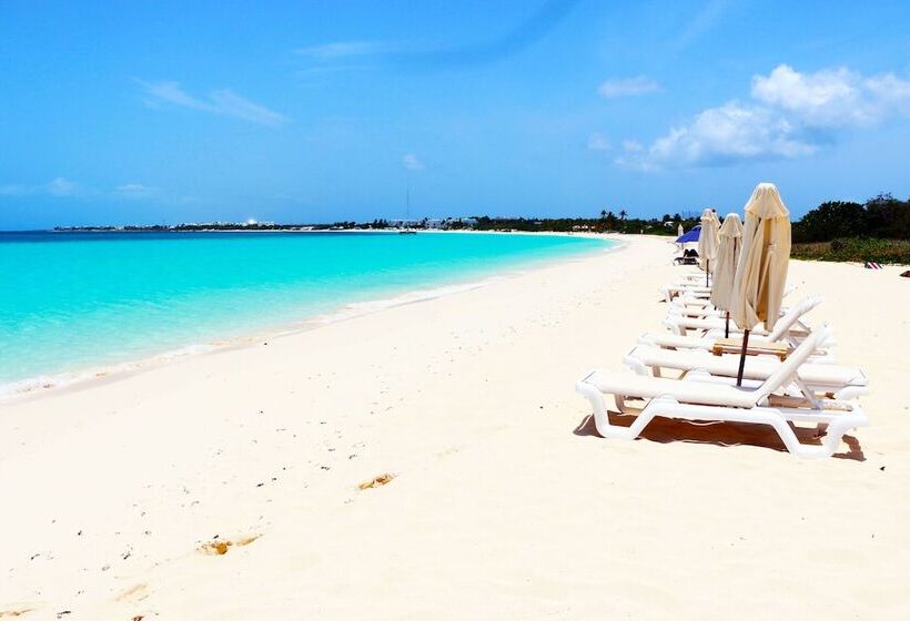 هتل Rendezvous Bay