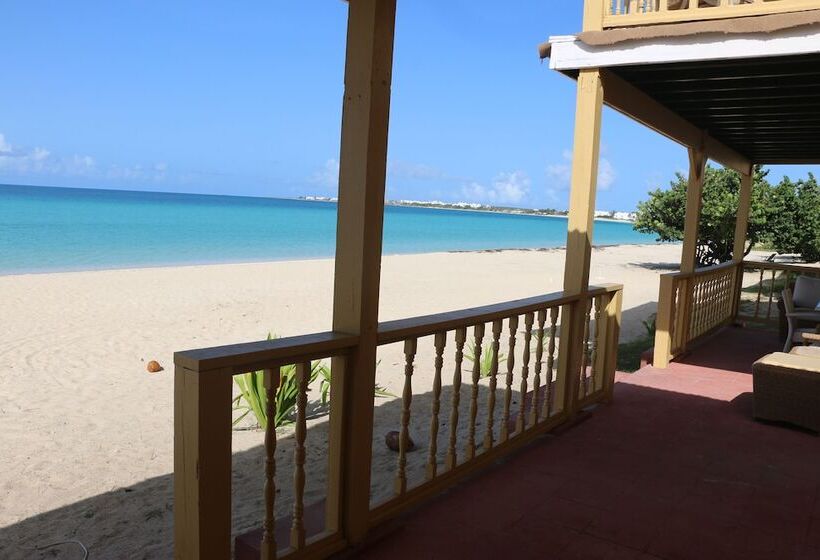 هتل Rendezvous Bay