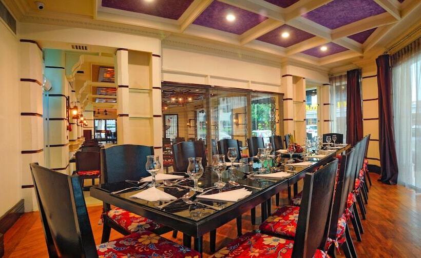 فندق The Jesselton