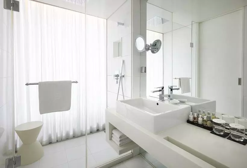 Hotel The Plaza Seoul, Autograph Collection