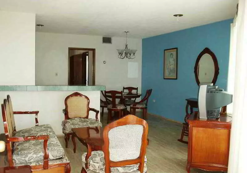 Cristalmar Resort & Beach Club