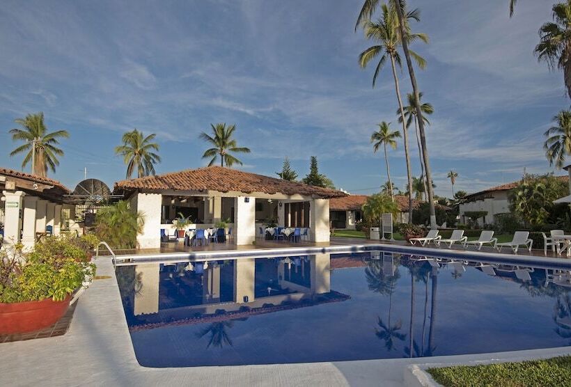 Cabo Blanco Hotel And Marina