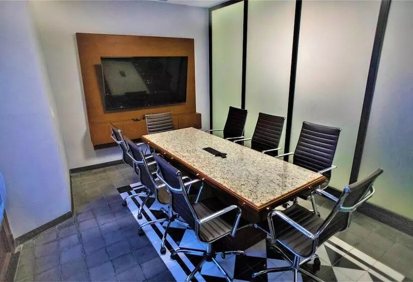 בית מלון כפרי Caribe Merida Yucatan