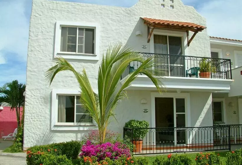 בית מלון כפרי Cerritos Resort