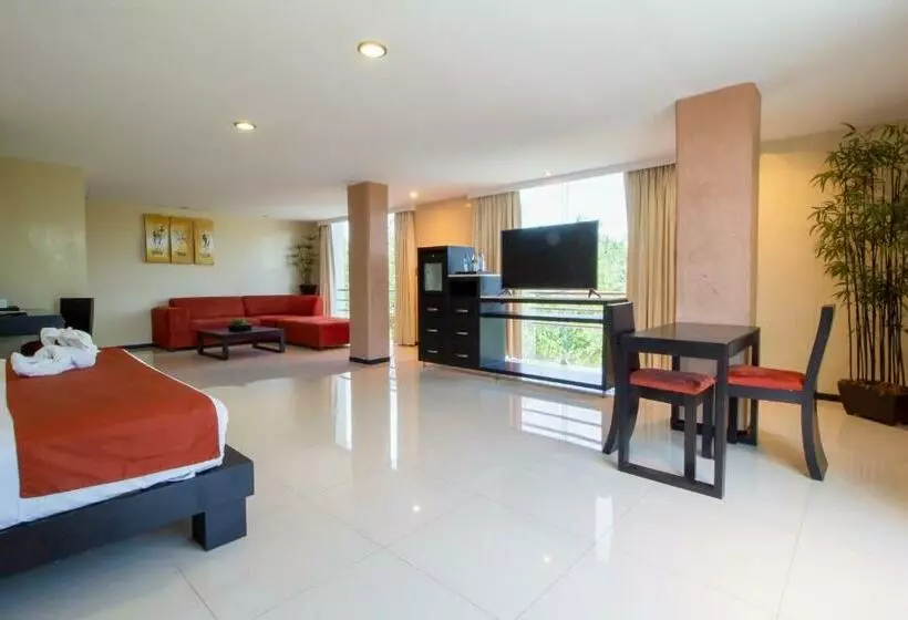 Otel El Español Paseo De Montejo