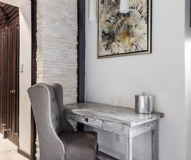 Отель Mesón De Santa Rosa Luxury