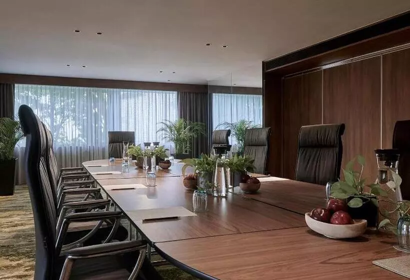 هتل Parkroyal Collection Kuala Lumpur