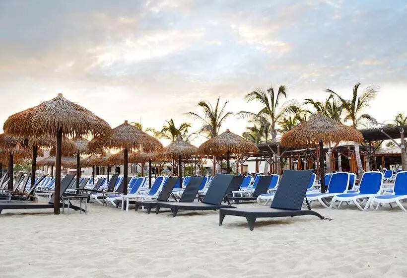 Hotel Grand Decameron Los Cabos, A Trademark All Inclusive Resort