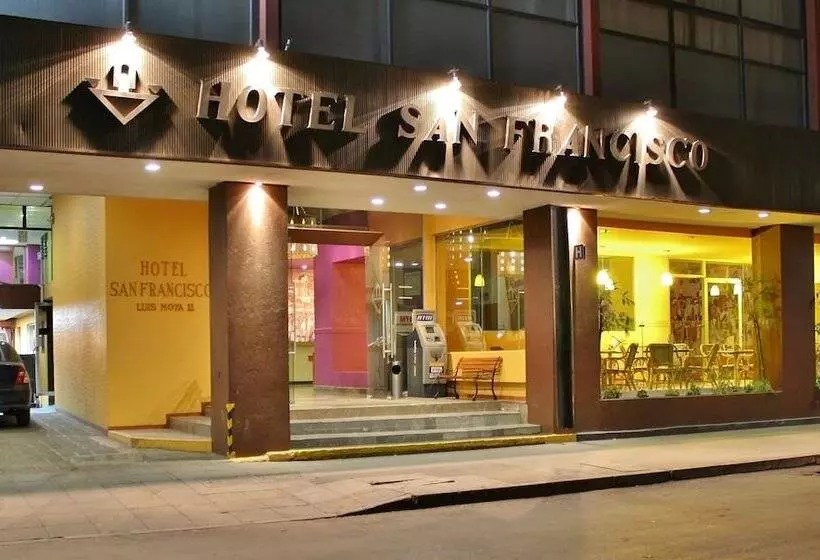 Отель San Francisco Centro Historico
