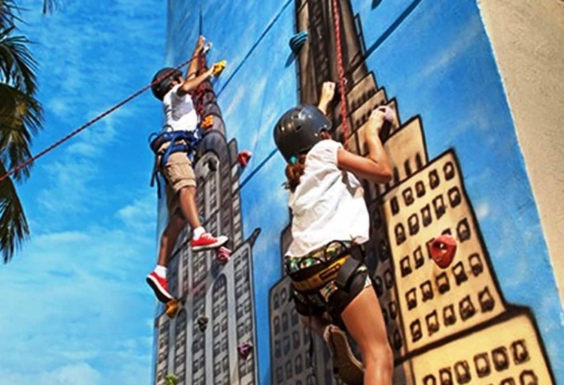 هتل Sunscape Dorado Pacifico Ixtapa Resort & Spa All Inclusive