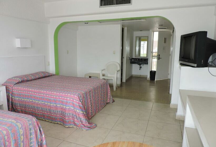 فندق Tortuga Acapulco