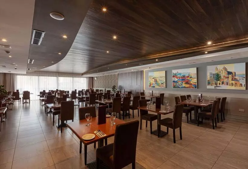 استراحتگاه Pergola Hotel & Spa