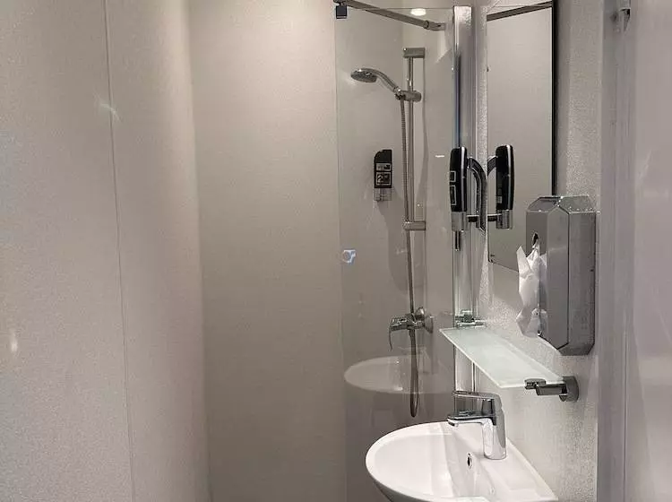 Отель Amsterdam Inn