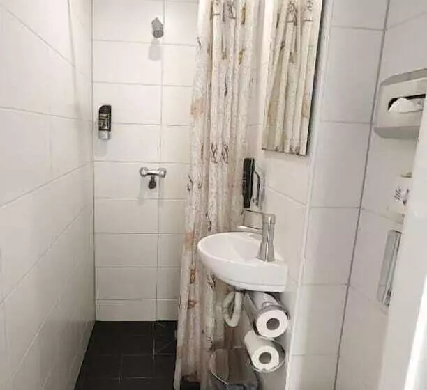 Отель Amsterdam Inn