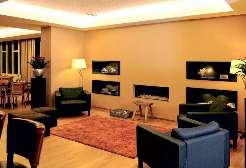 בית מלון כפרי Ibis Utrecht