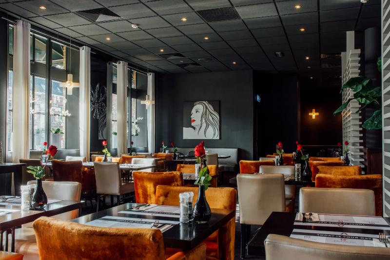 Leonardo Hotel Breda City Center