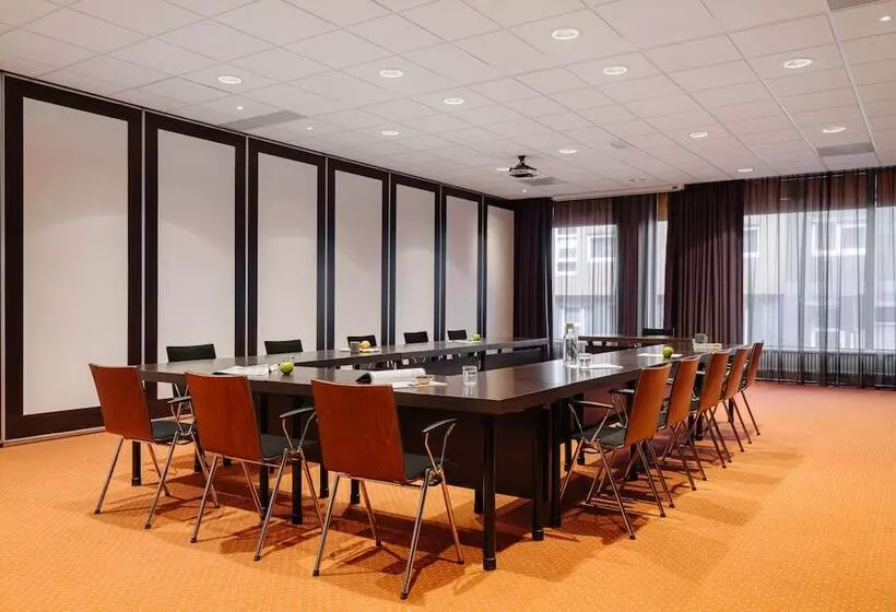 Oranje Hotel Leeuwarden