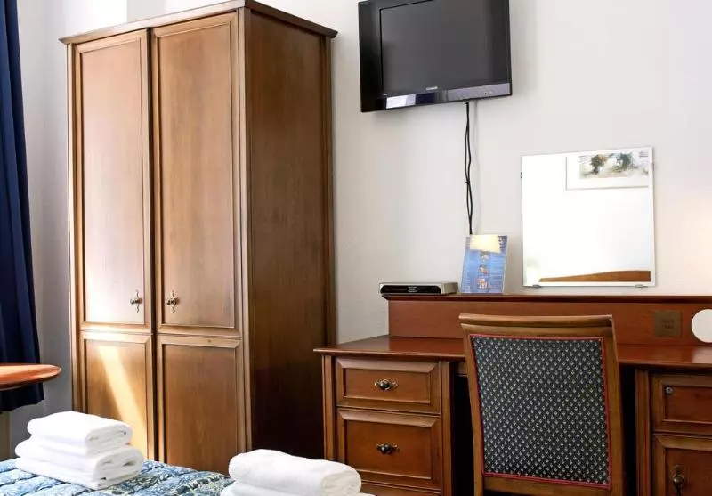 Отель Prins Hendrik