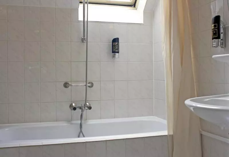 Отель Prins Hendrik