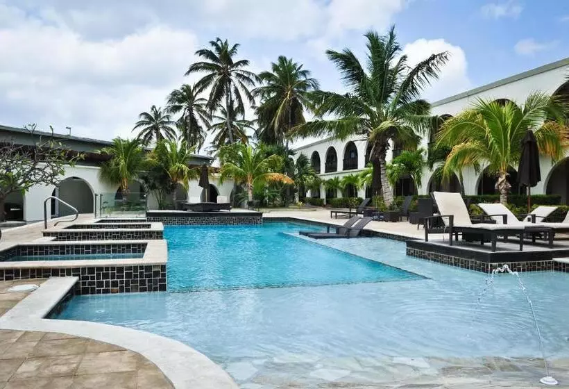 Talk Of The Town Beach Hotel & Beach Club By Gh Hoteles