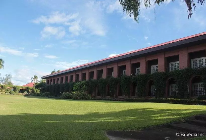 Fort Ilocandia Resort Hotel