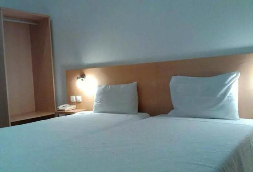 فندق صغير Internacional